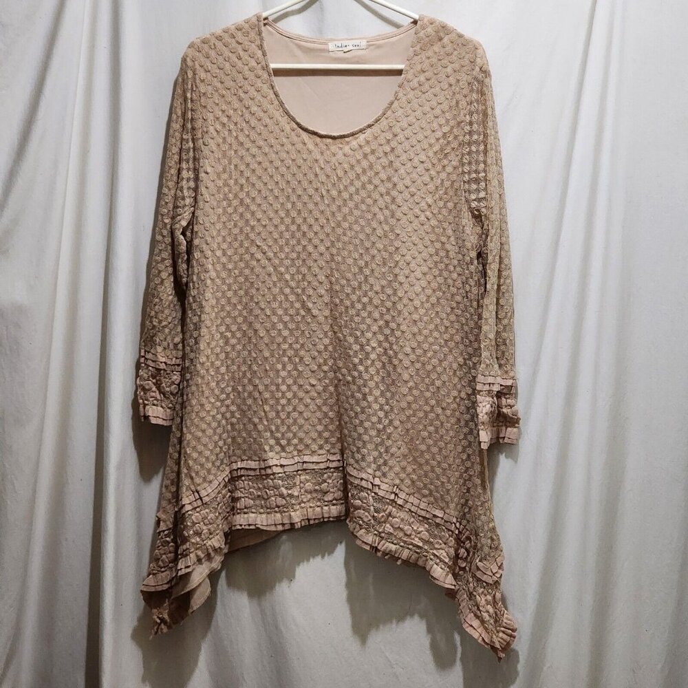 Indigo Soul Beige Raised Texture 3/4 Sleeve Sharkbite Lined Top XL